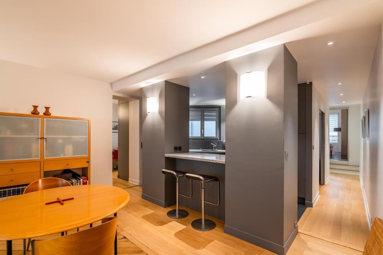 Appartamento Veeve - Pompidou Hideaway Parigi Esterno foto