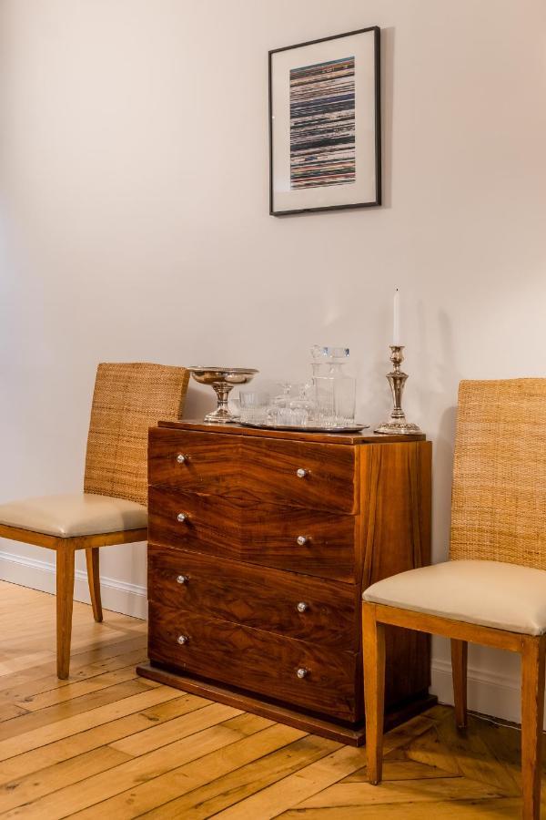 Appartamento Veeve - Pompidou Hideaway Parigi Esterno foto