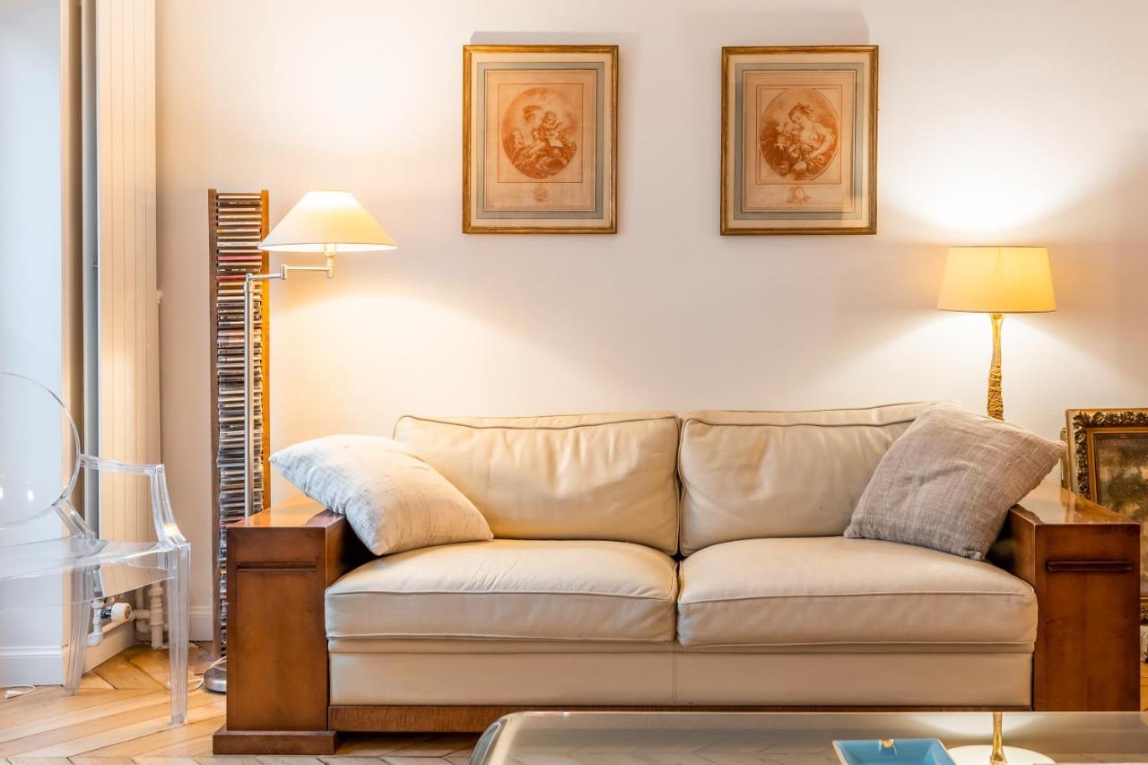 Appartamento Veeve - Pompidou Hideaway Parigi Esterno foto