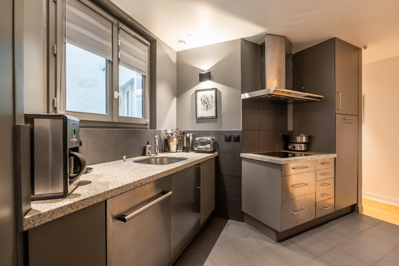 Appartamento Veeve - Pompidou Hideaway Parigi Esterno foto