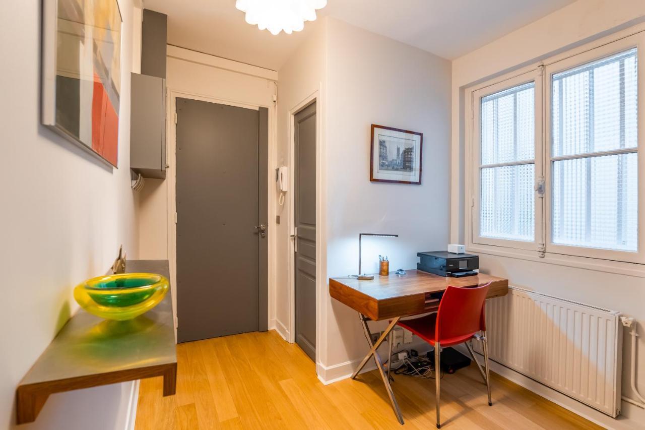 Appartamento Veeve - Pompidou Hideaway Parigi Esterno foto